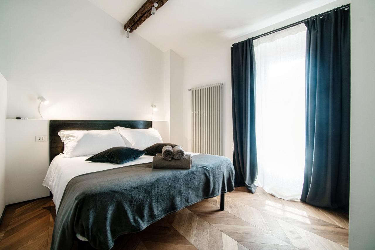 Caesar Suites - The House Of Travelers Côme Esterno foto